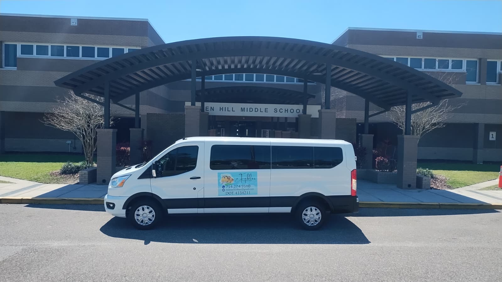 Febles Enterprise - Transporte Escolar Seguro